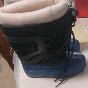 Kids Black and Blue Winter Boots